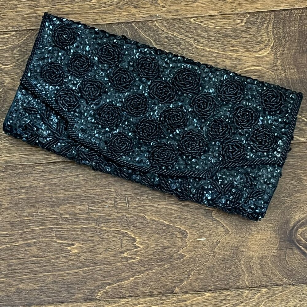 Vintage Richere Made in Hong Kong Black Beaded Roses Evening bag